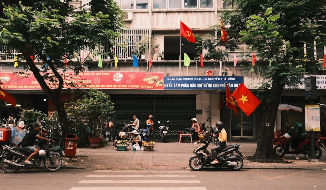Ẩm thực truyền thống và hiện đại tại Sài Gòn.