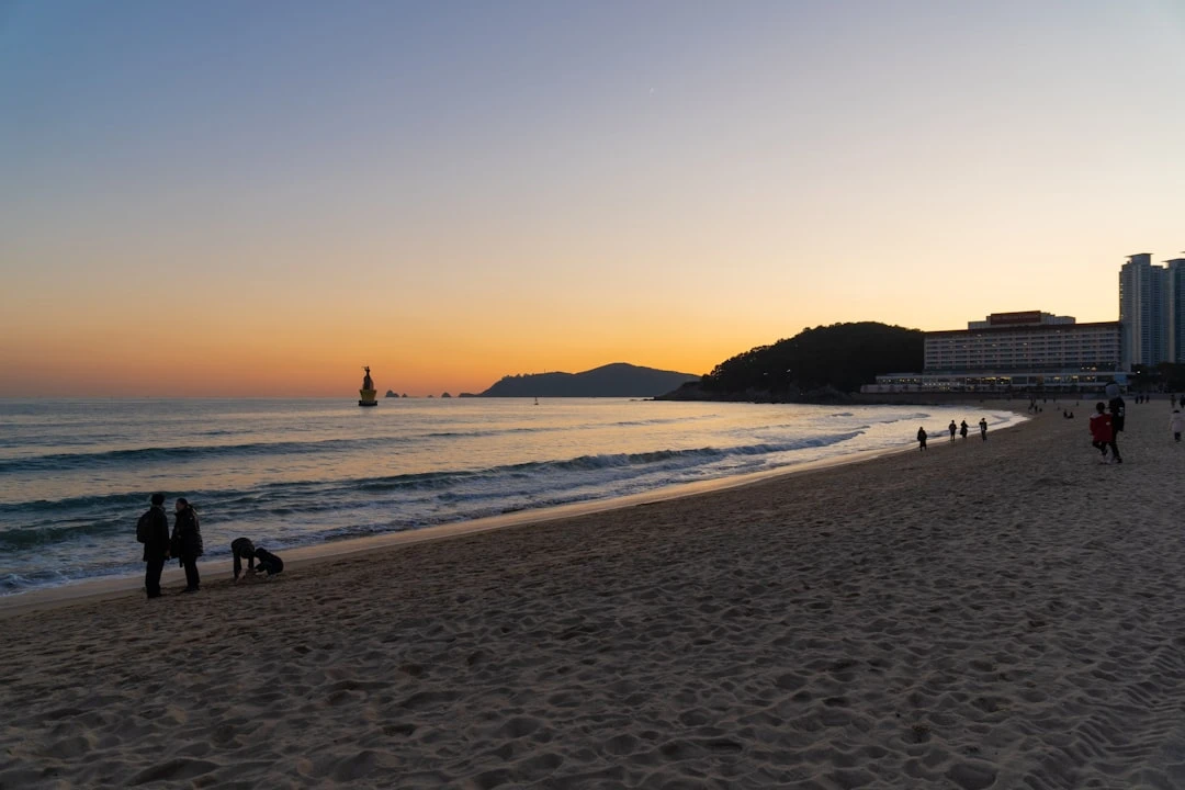 Bãi biển Haeundae ở Busan nổi tiếng