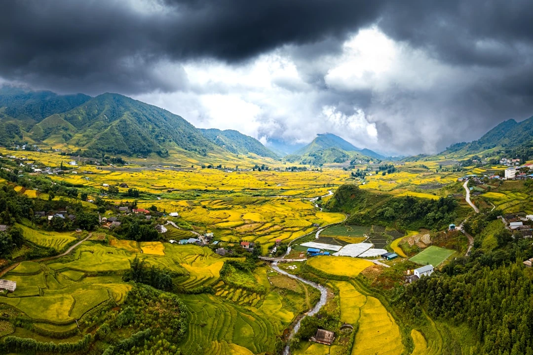 du-lich-ho-mien-bac-duoi-goc-nhin-travel-blogger-8-nam-kinh-nghiem