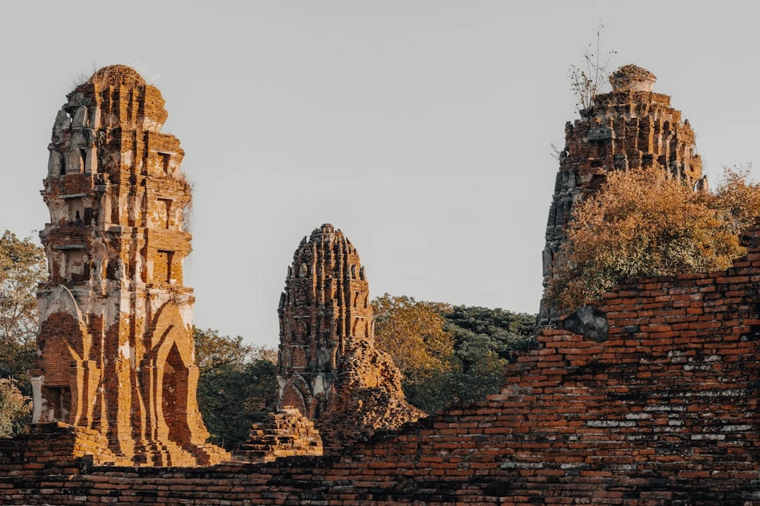 Di sản thế giới Ayutthaya với các ngôi đền cổ