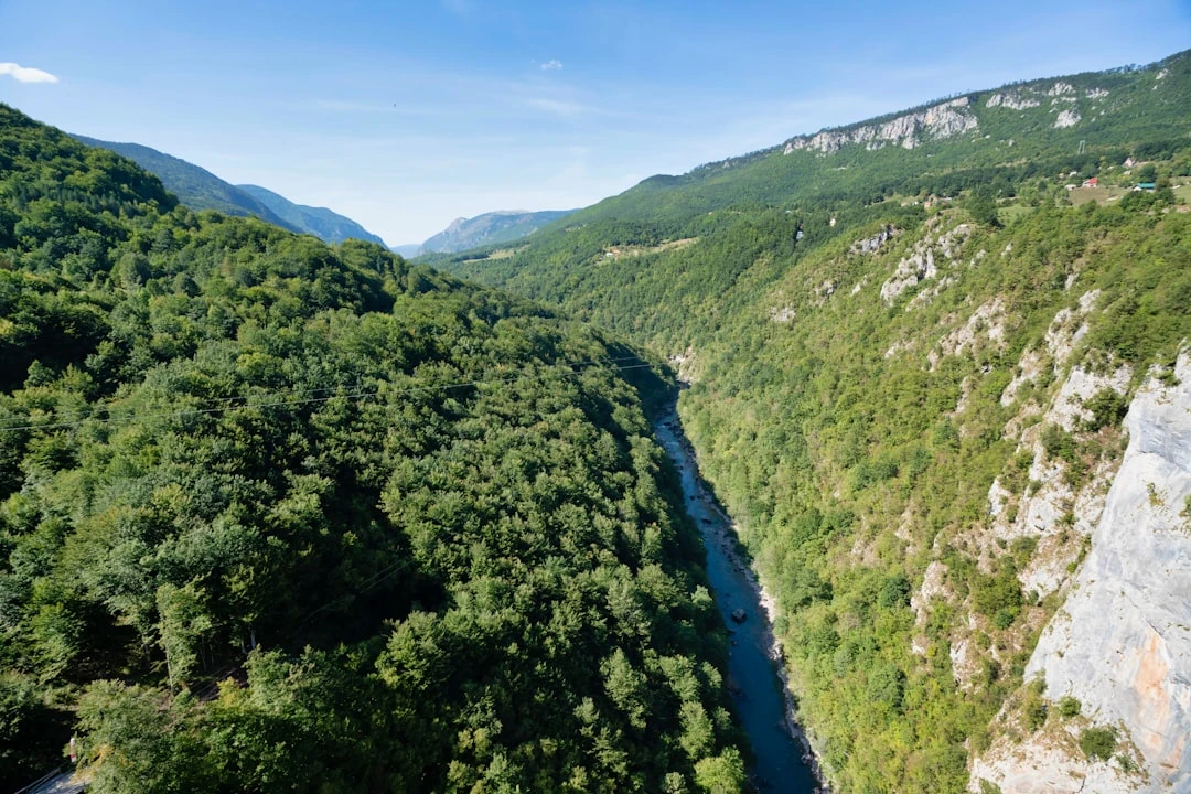 Hoạt động du lịch mùa xuân Montenegro