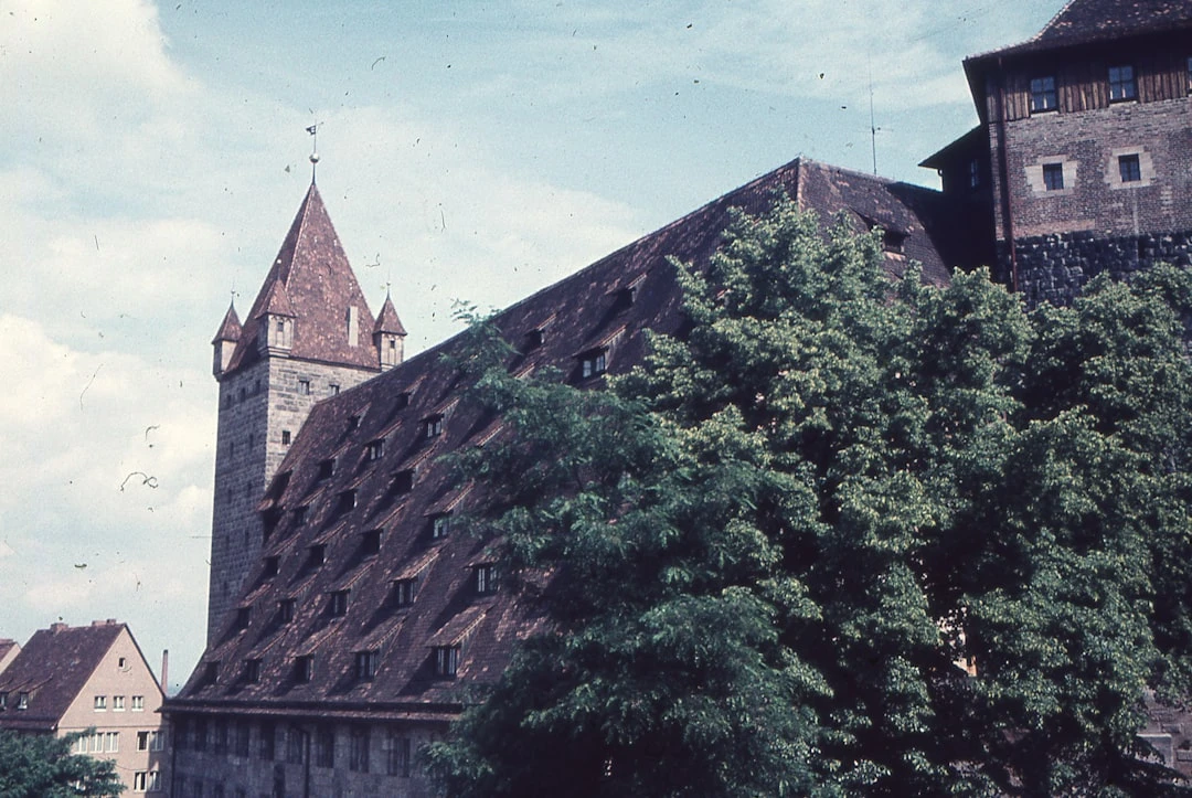 Lâu đài Nuremberg nổi bật với kiến trúc Trung cổ
