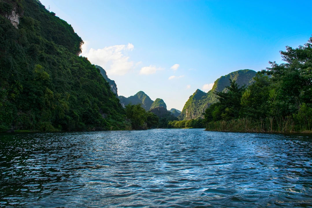 Phong cảnh thiên nhiên sông nước tại Miền Tây Lodge