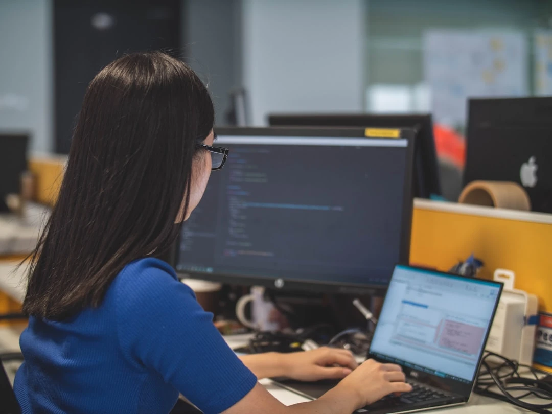 Vịnh Bái Tư Hải Tiến cảnh quan thiên nhiên biển đẹp